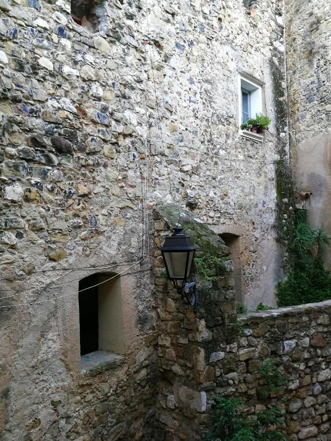 Maison De Ville Typique Mentonnaise Экстерьер фото