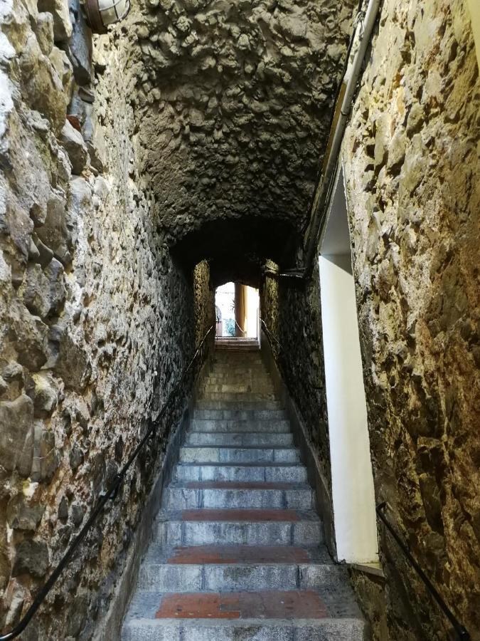 Maison De Ville Typique Mentonnaise Экстерьер фото